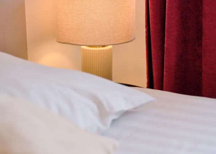 Les De - Parking Internet Fibre Tv بيت ضيافة تروي