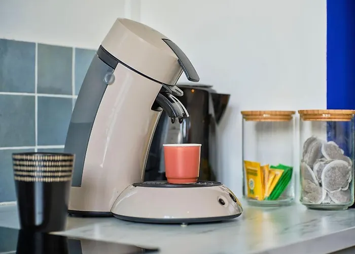 Les De - Parking Internet Fibre Tv تروي